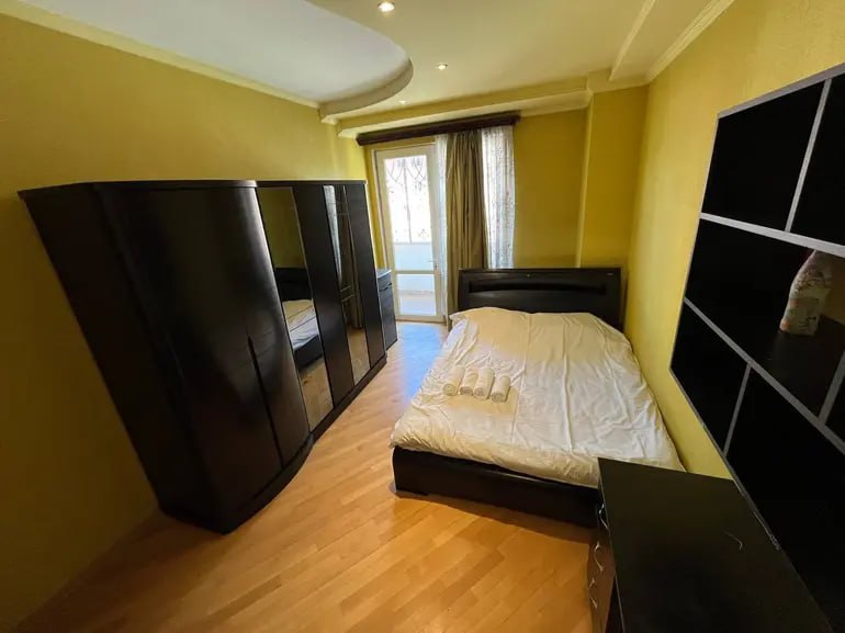 3-room apartment in Saburtalo, Kazbeги Avenue, $1100/month