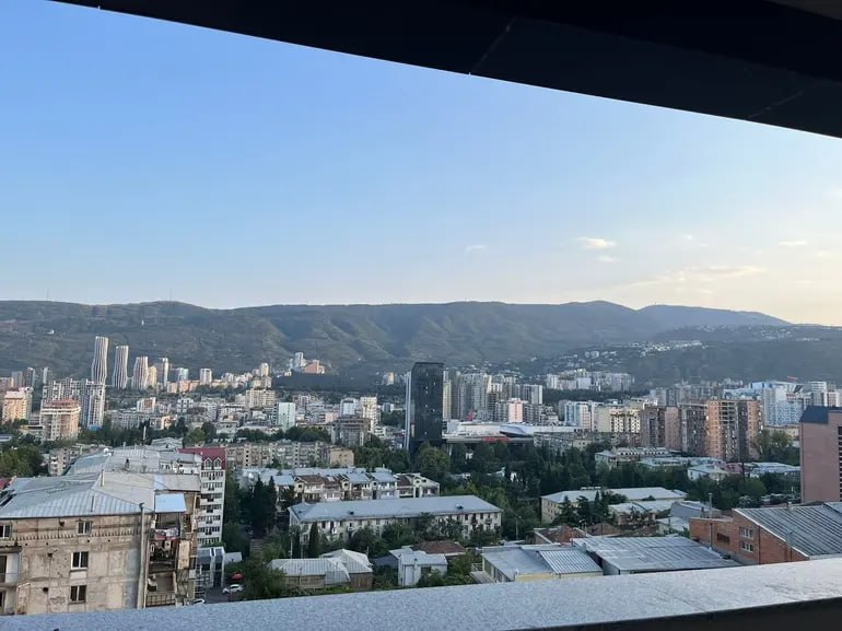 2-room apartment in Saburtalo on Nutsubidze Street, $800/month