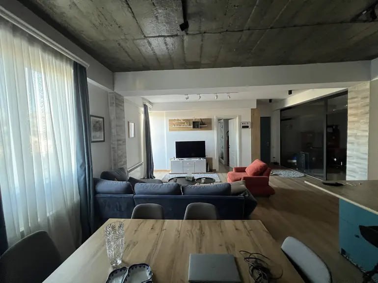 4-room apartment in Chugureti, $1500/month