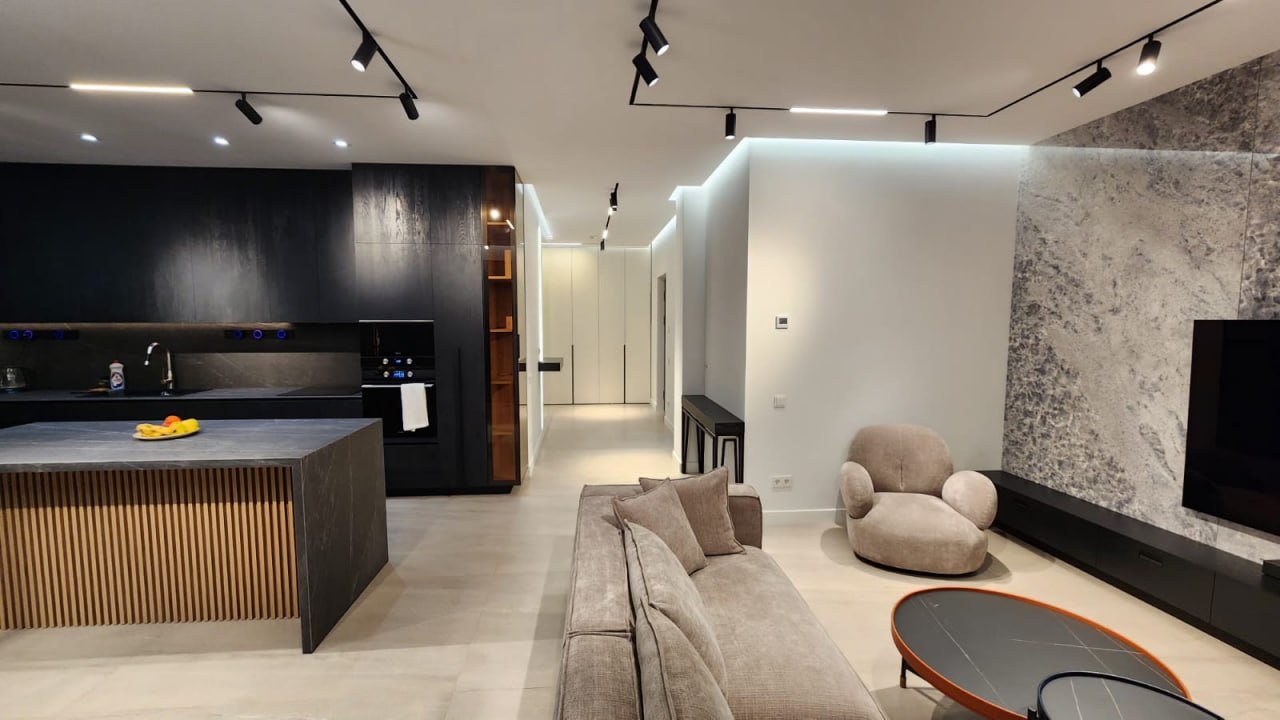 4-room apartment in Krtsanisi, $5000/month