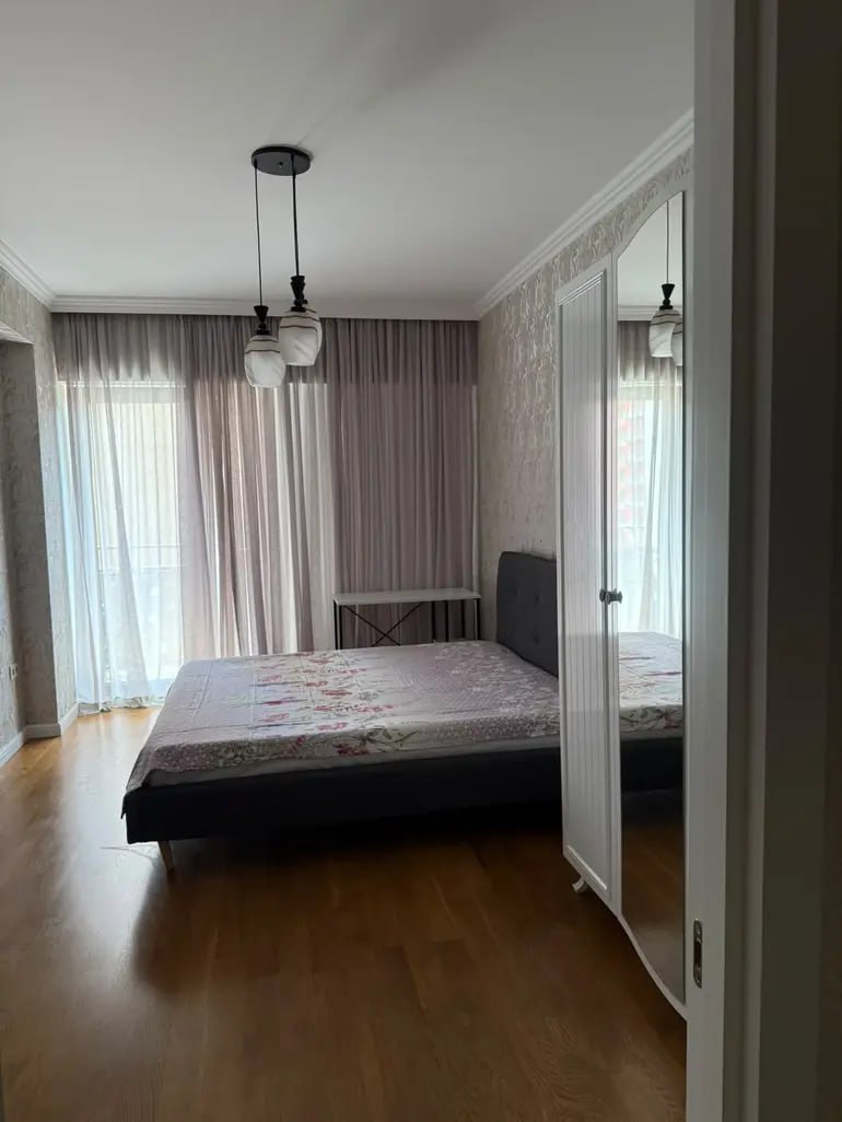 4-room apartment in Saburtalo, $1300/month