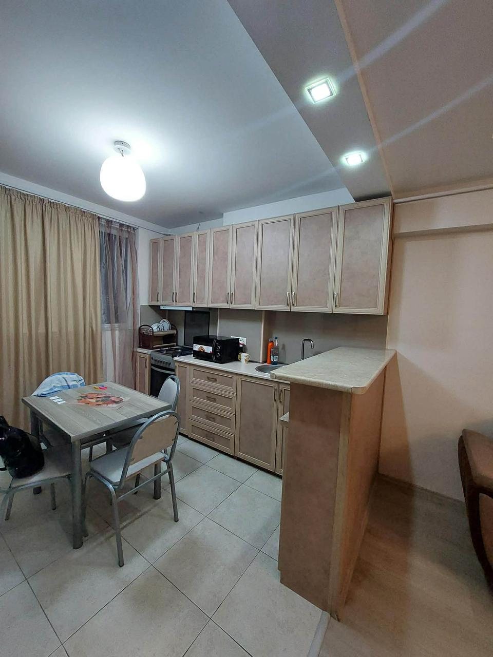3-room apartment on Dolidze, Saburtalo, $700/month