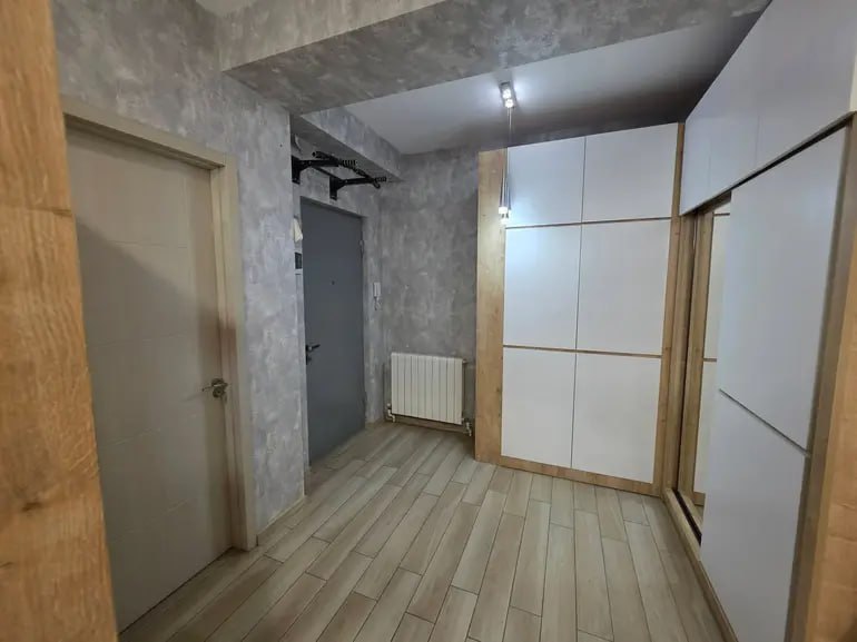 3-room apartment in Isani, $900/month