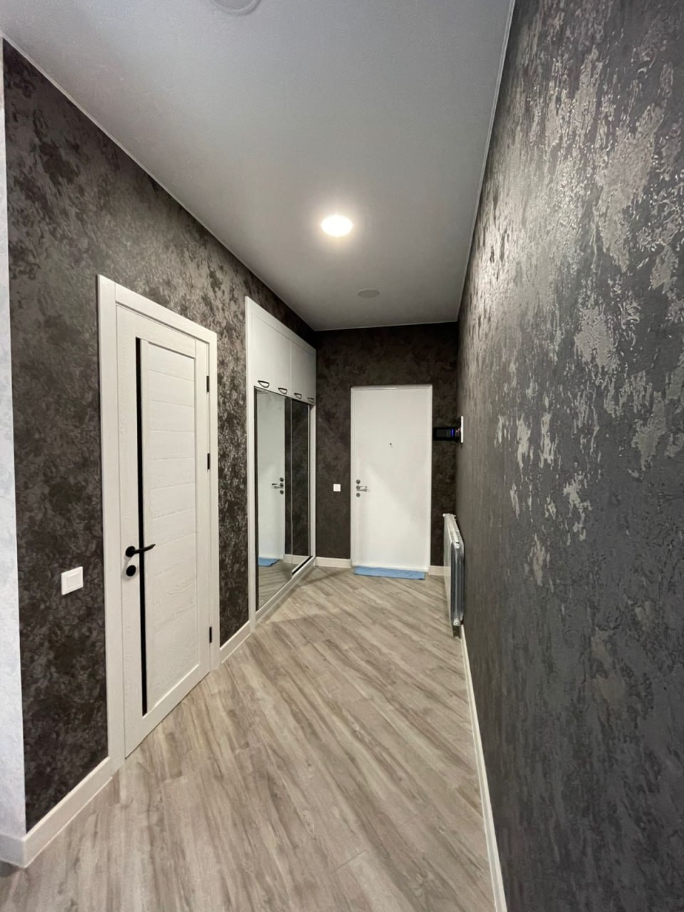 3-room apartment on Tsereteli Street, $900/month