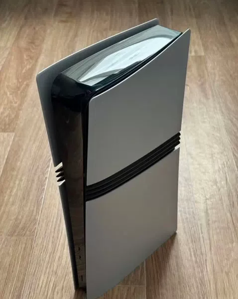 PlayStation 5 Pro — миниатюра 3