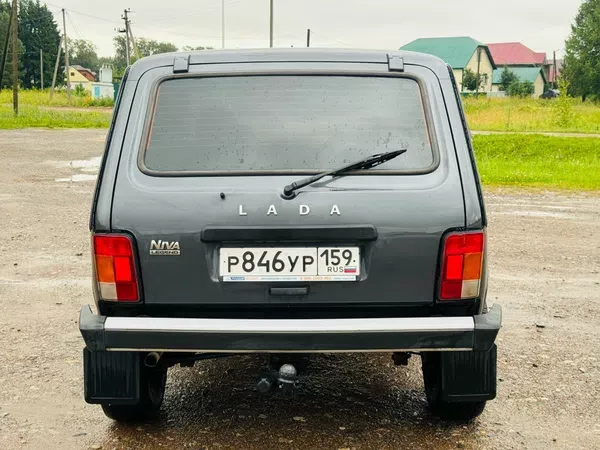 Нива LEGEND 2021, цвет Борнео, 55 тыс. км — миниатюра 5