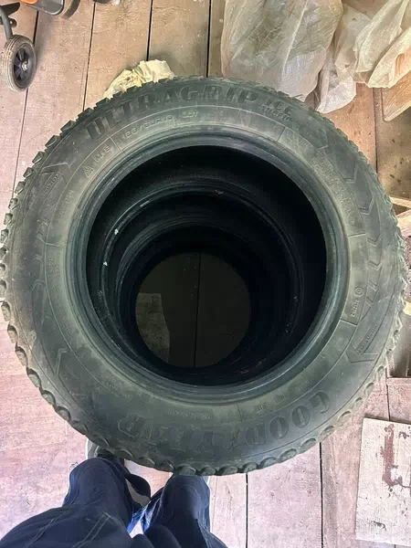 Продам колеса 195/65 R15