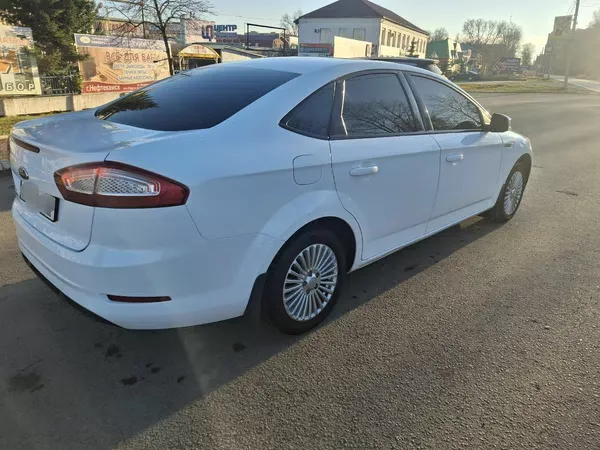 Ford Mondeo IV 1.6 рестайлинг 2011 года — миниатюра 5