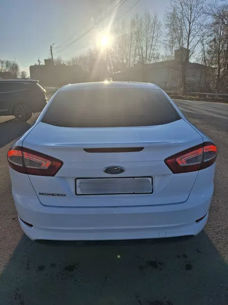 Ford Mondeo IV 1.6 рестайлинг 2011 года — миниатюра 4