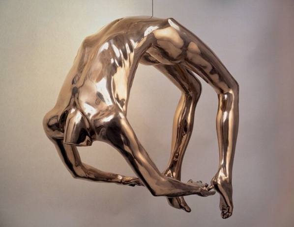 Луиз Буржуа, «Арка истерии», 1993 год. Бронза. Музей современного искусства, Нью-Йорк