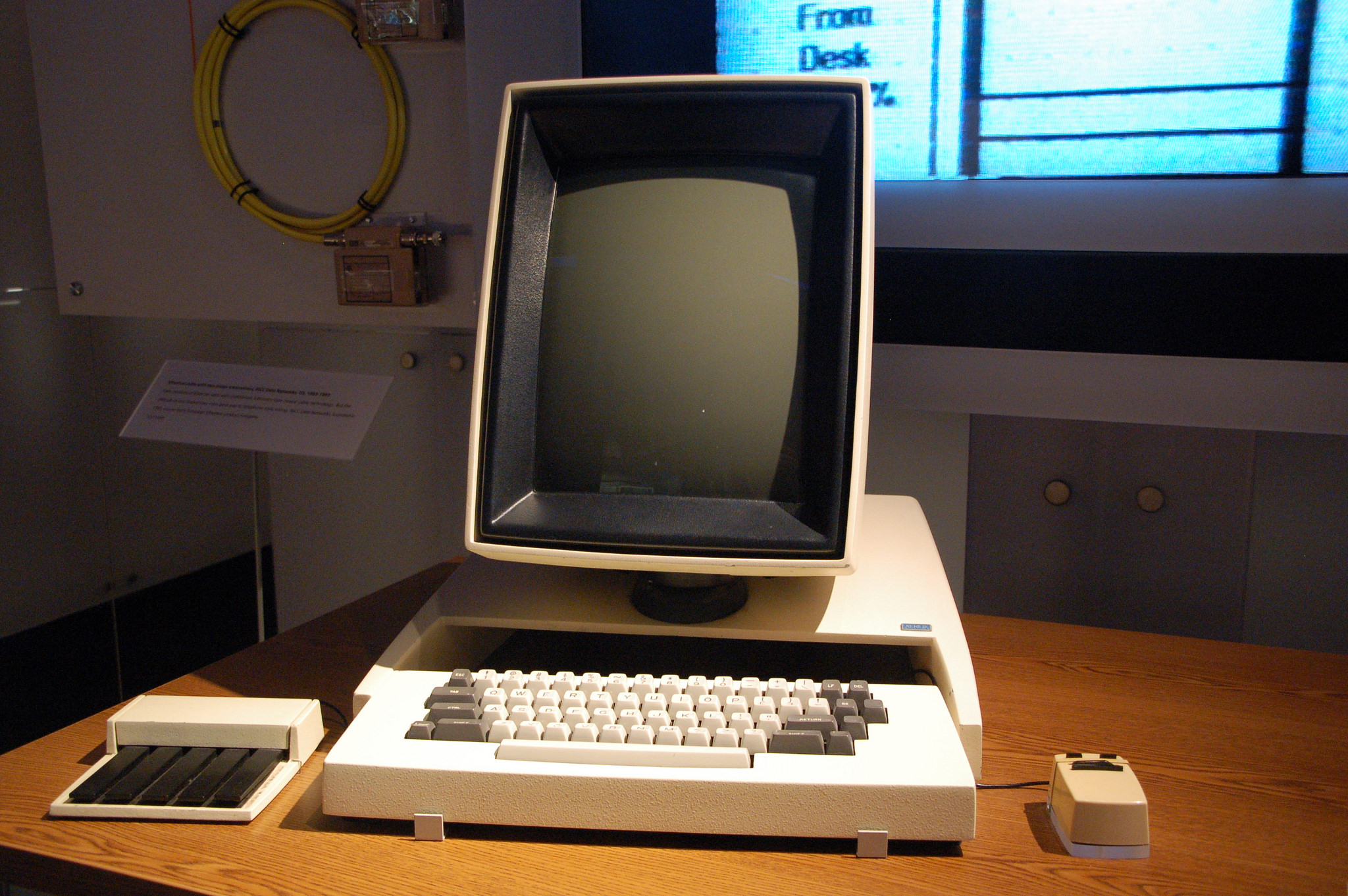 Computer 1. Xerox Alto компьютер. Xerox Parc Alto. Xerox Alto 1973. Xerox Palo Alto.