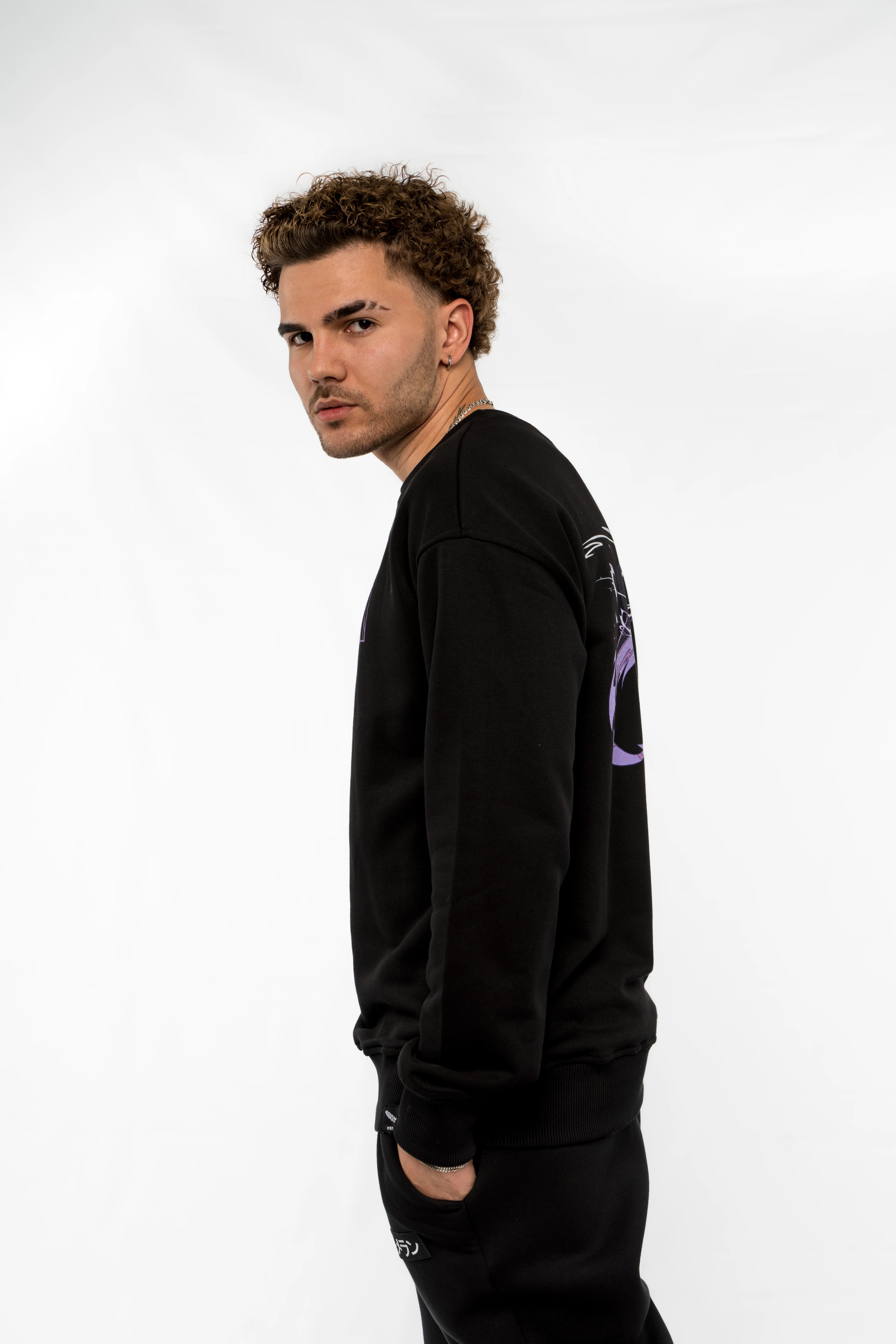 Свитшот  BMGBRAND "Rayden" 001 Черный 3-х Нитка Без начёса — фото 4