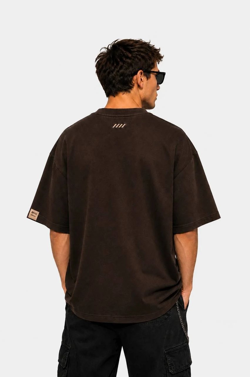Коричневая мужская футболка оверсайз MINIMAL TEE 04 — фото 2