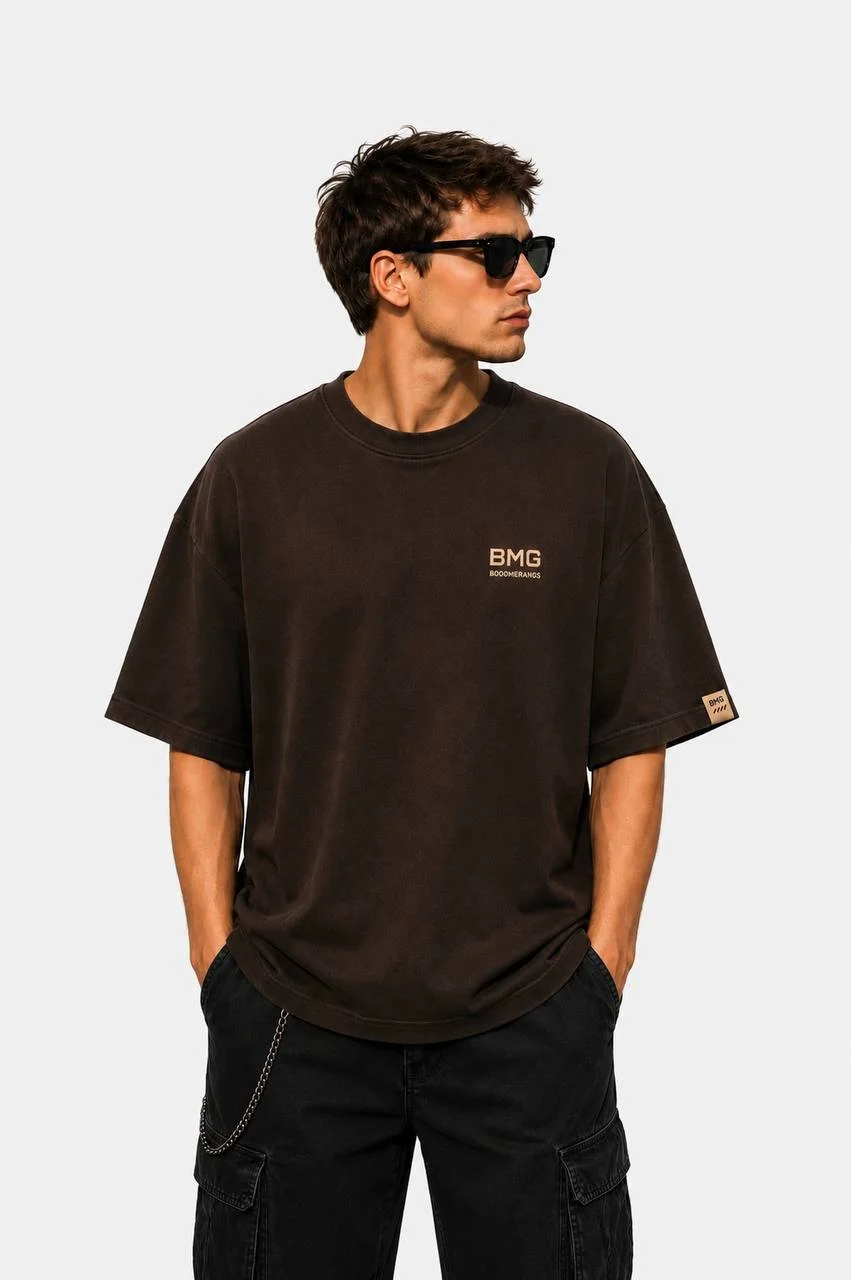 Коричневая мужская футболка оверсайз MINIMAL TEE 04 — фото 2