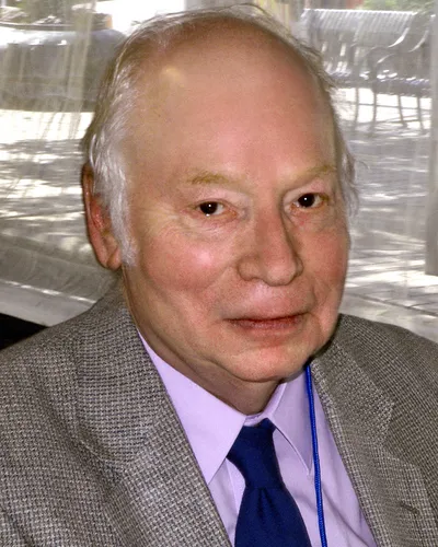 Стивен Вайнберг