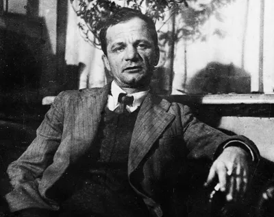 Андрей Платонович Платонов — портрет автора