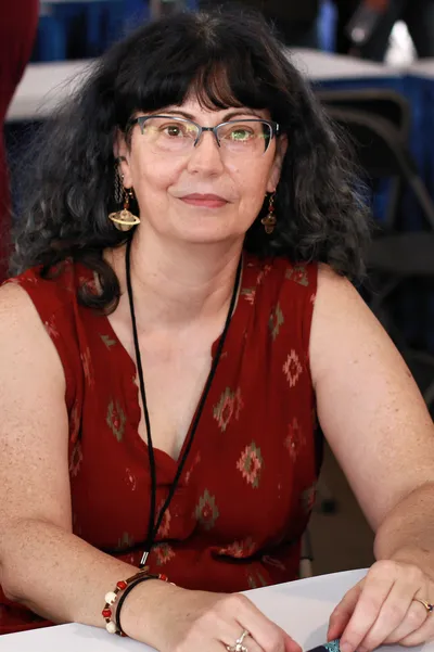 Марта Уэллс