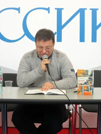 Андрей Валентинович Жвалевский
