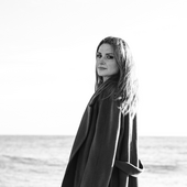 Виктория Тан