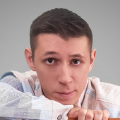 Иван Иванов