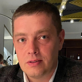 Роман Глебов