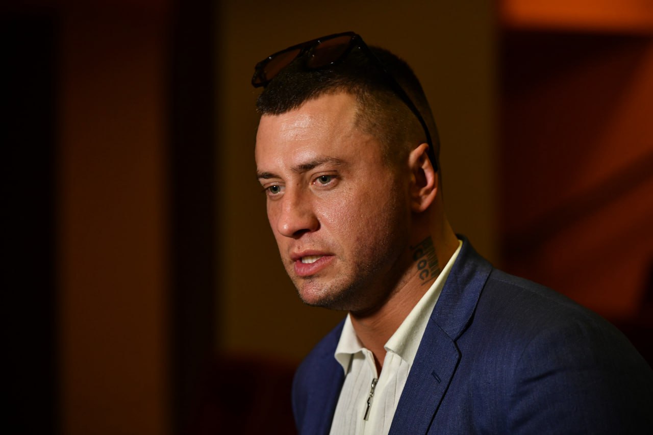 Драки и зависимость: раскрыта неприглядная причина развода Прилучного и Муцениеце