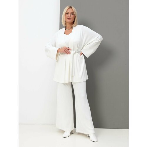 Купить Костюм La Via Estelar, размер 50-52, белый
Женский костюм двойка - брюки широкие...