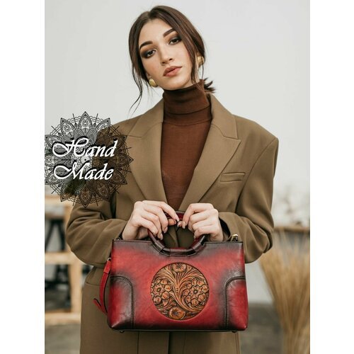 Купить Сумка LUMIDA, красный
Оригинальная сумка от торговой марки Lumida, выполнена из...