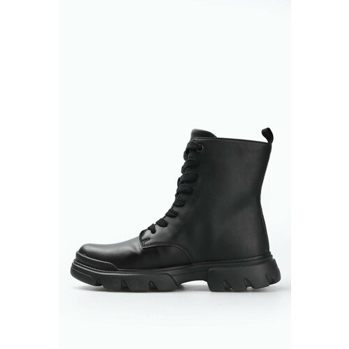 Купить Ботинки GEOX, размер EU 38, черный
Женские ботинки на шнуровке с дерзкой совреме...