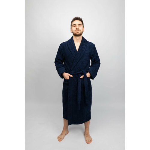 Купить Халат Ricamo, размер 60, синий
Махровый халат мягкий, приятный и бархатистый на...