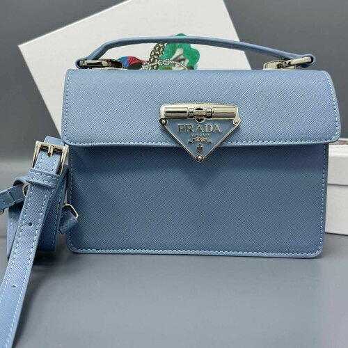 Купить Сумка Prada, голубой
Летняя сумочка. Не большого размера (длина по дну 22 см), к...