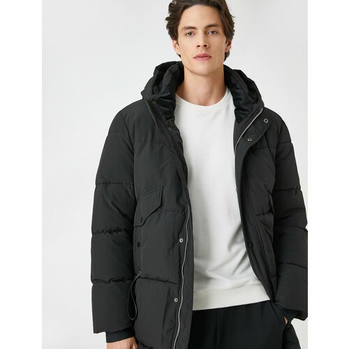 Купить Куртка KOTON, размер S, черный
Koton - это турецкий бренд одежды, который предла...