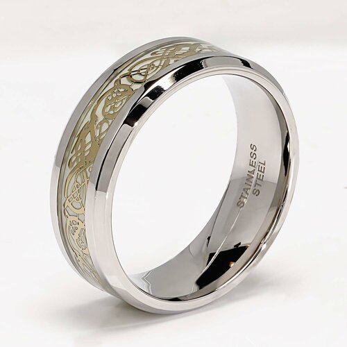 Купить Кольцо POYA, размер 19.5
Оригинальное мужское стальное кольцо сделает ваш образ...