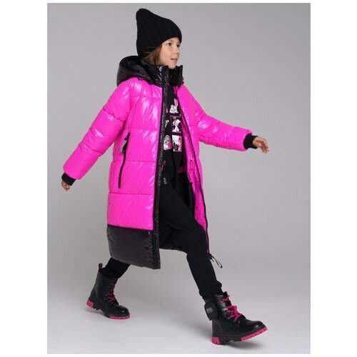 Купить Пальто playToday, размер 134, черный
Зимнее пальто из материала с ветро-водоотта...