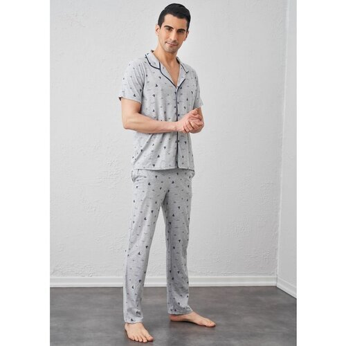 Купить Пижама Relax Mode, размер 46
Классическая пижама мужская со штанами и рубашкой с...
