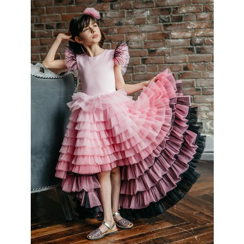 Купить Платье, размер 122-128, розовый
Нарядное платье с длинным шлейфом идеально для о...
