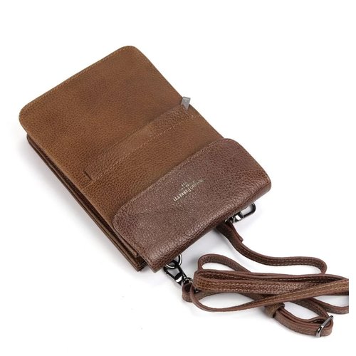 Купить Сумка Fuzi House, коричневый
Мужская сумка-портмоне из натуральной фактурной кож...