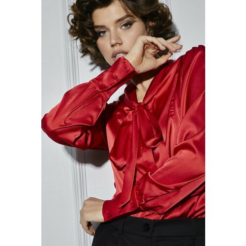 Купить Блуза , размер S, красный
Блуза из шелка. Лаконичная блуза для непринужденных об...