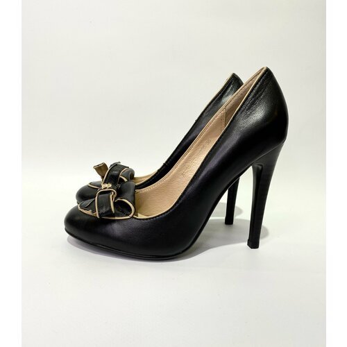 Купить Туфли Basic Editions, размер 36, черный
Стильные женские туфли из натуральной ко...