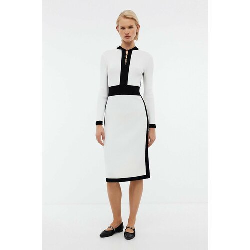 Купить Платье Baon, размер 50, белый
Трикотажное платье миди - образец элегантности, ко...
