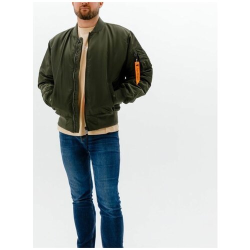 Купить Бомбер Apolloget, размер L, зеленый
Вариант классической куртки летчиков-истреби...