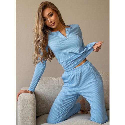 Купить Пижама , размер S / 42, голубой
Уютная домашняя пижама женская представлена стил...