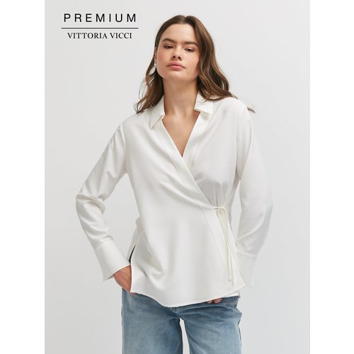 Купить Блуза Vittoria Vicci, размер S, белый
Блузка на запах выполнена из текстиля. Сос...