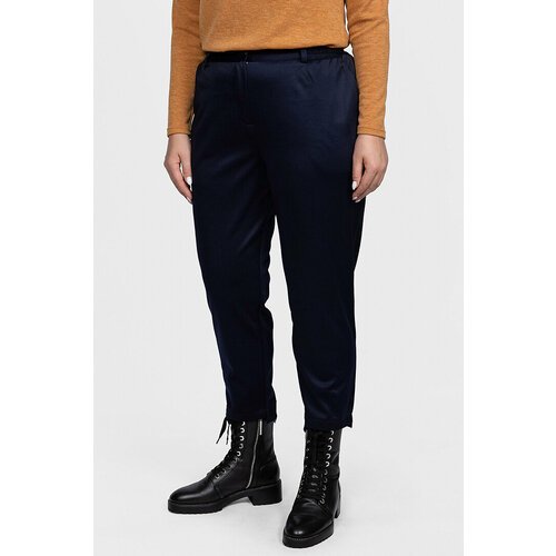 Купить Брюки SVESTA, размер 64, синий
Стильные брюки с высокой посадкой из смесовой тка...