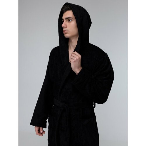Купить Халат SENIY, размер 54/56, черный
Мужской махровый халат с капюшоном изготовлен...