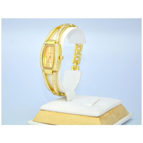 Купить Наручные часы Randa, золотой
Женские кварцевые часы "Алина" - это стильный и фун...