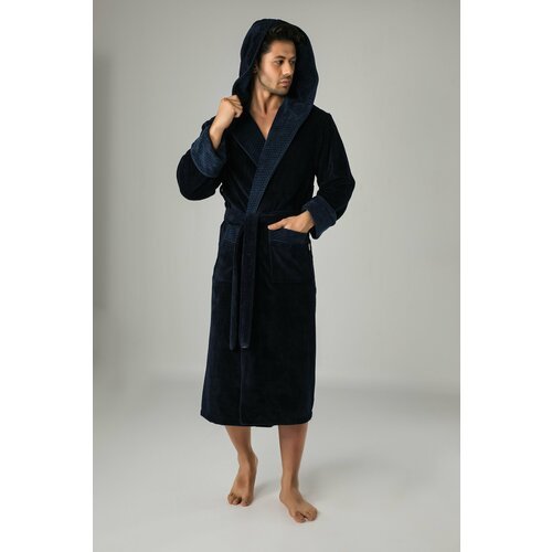 Купить Халат Nusa, размер 52/54, синий
Мужской длинный халат класса Люкс. Спортивная мо...