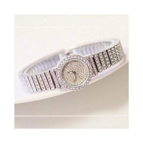 Купить Наручные часы BS, серебряный
Hardlex<br><br>Диаметр шкалы:<br><br>25мм<br><br>Фо...