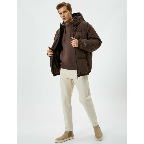 Купить Куртка KOTON, размер S, коричневый
 

Скидка 50%