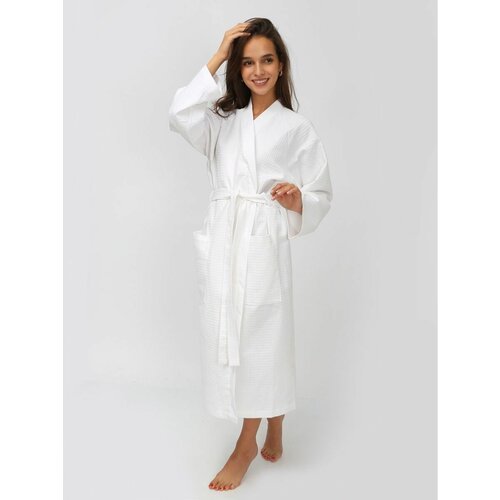 Купить Халат , размер L/XL, белый
Унисекс домашний банный халат на запахе с поясом и бо...